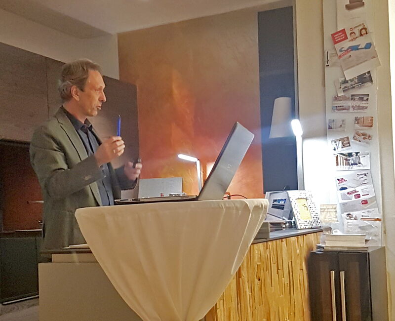 Martin_Kurz_bei_Michael_Winkler_im_Schauraum