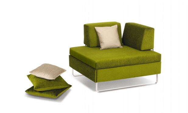 Hocker: Schlafsofa für eine Person Hocker: Schlafsofa für eine Person