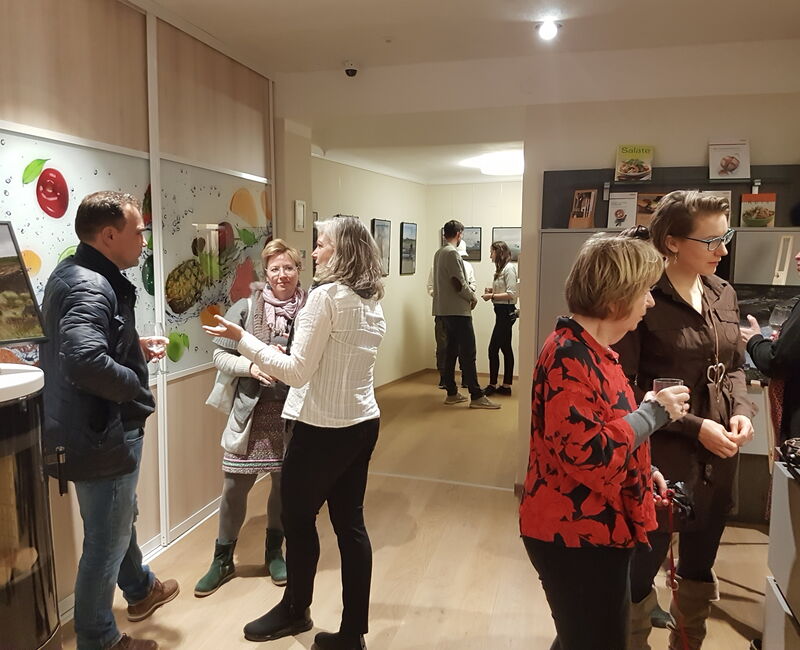 Fotoausstellung_Island_Minx_Margetich_bei_Wohnen-Holz