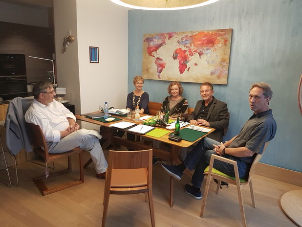 Gebäude Softskills Unternehmer Runde