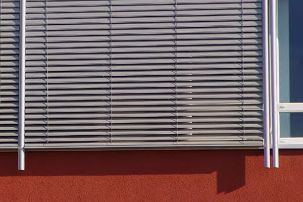 Sonnenschutz, Blendschutz und Insektenschutz