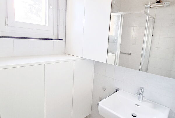 Badezimmer weiß
