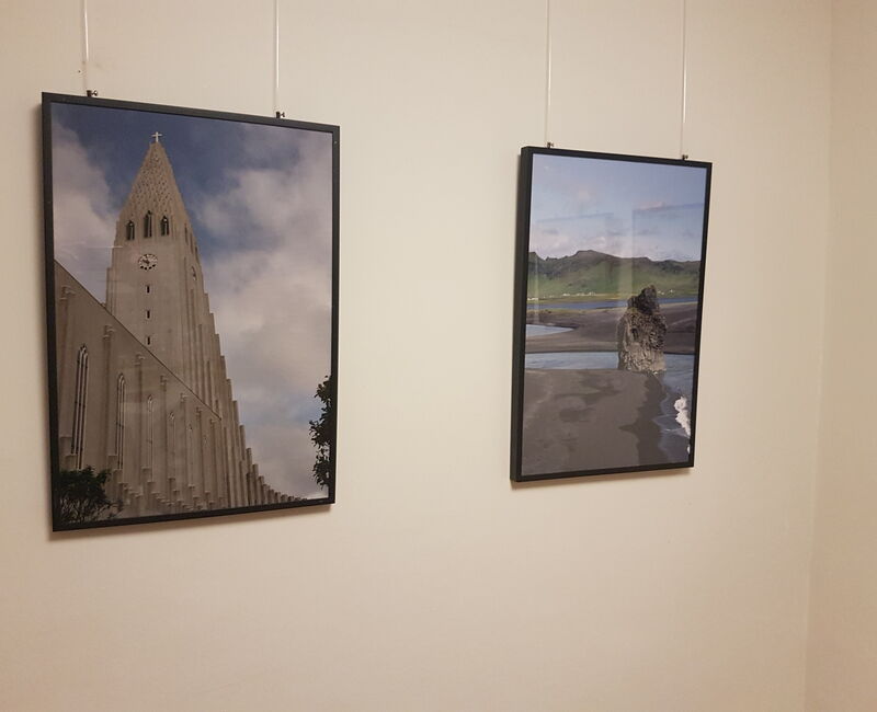 Fotoausstellung_Island_Minx_Margetich_bei_Wohnen-Holz