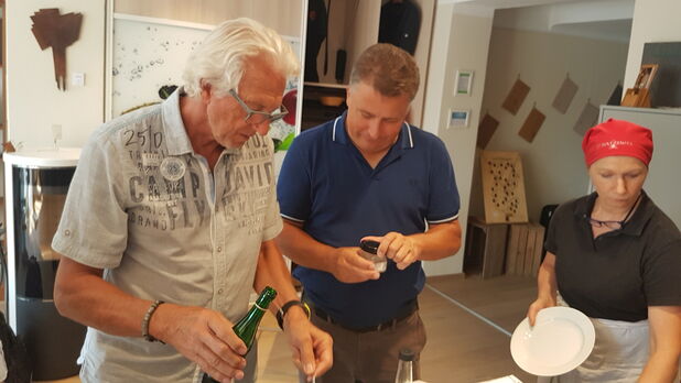 Wohnen & Holz Schauraum - Best4Best-Team-Cooking