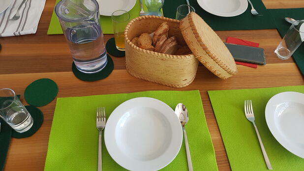 Wohnen & Holz Schauraum - Best4Best-Team-Cooking